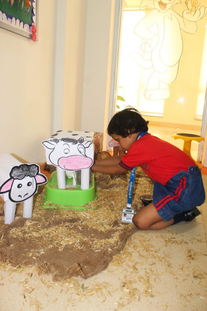 DEER, COW AND GOAT MAKING WITH WASTE MATERIAL (9)